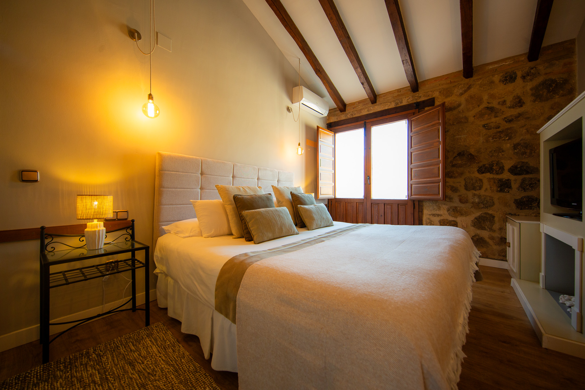 260405_HRI_habitación_Z6A6944