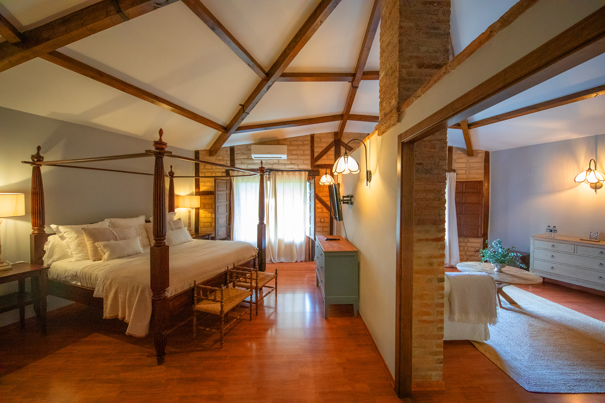 260405_HRI_habitación_suite_532A9548